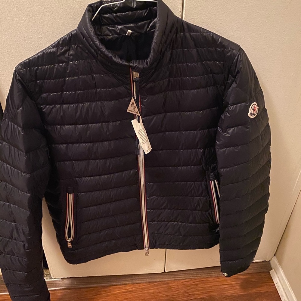 Moncler - Daniel (Brand New) size 3